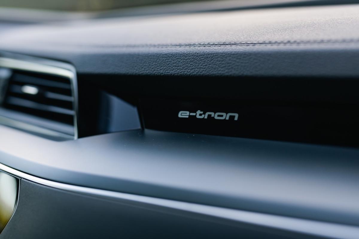 audi-e-tron-2020-eletrico-0cc