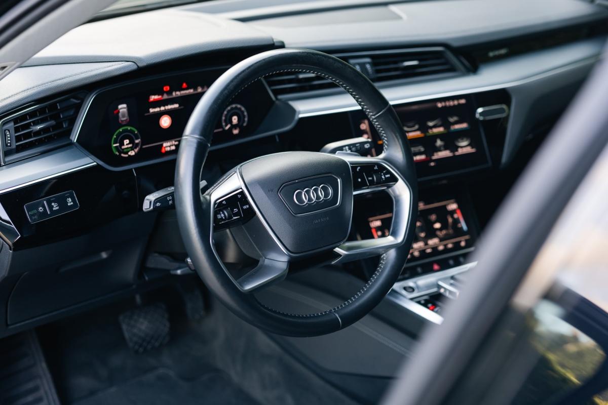audi-e-tron-2020-eletrico-0cc