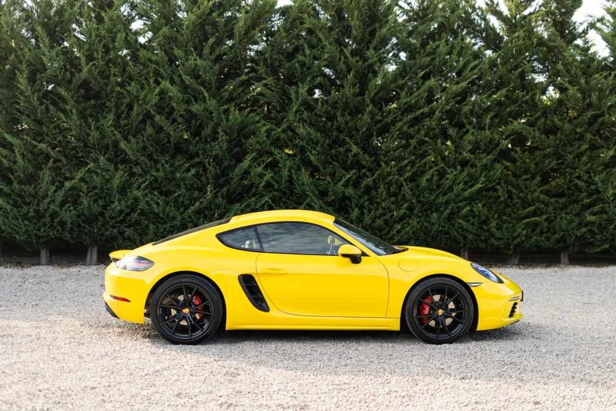 porsche-718-2017-gasolina-2497cc