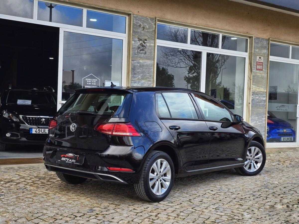 volkswagen-golf-2018-gasolina-999cc