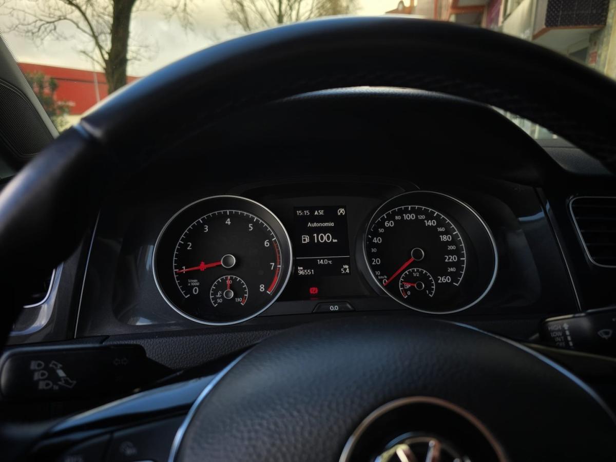 volkswagen-golf-2018-gasolina-999cc