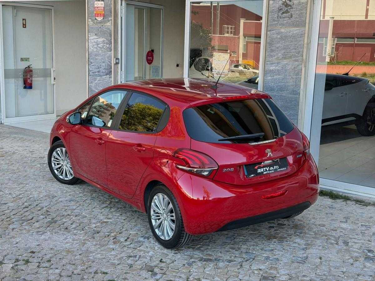 peugeot-208-2016-gasolina-1199cc