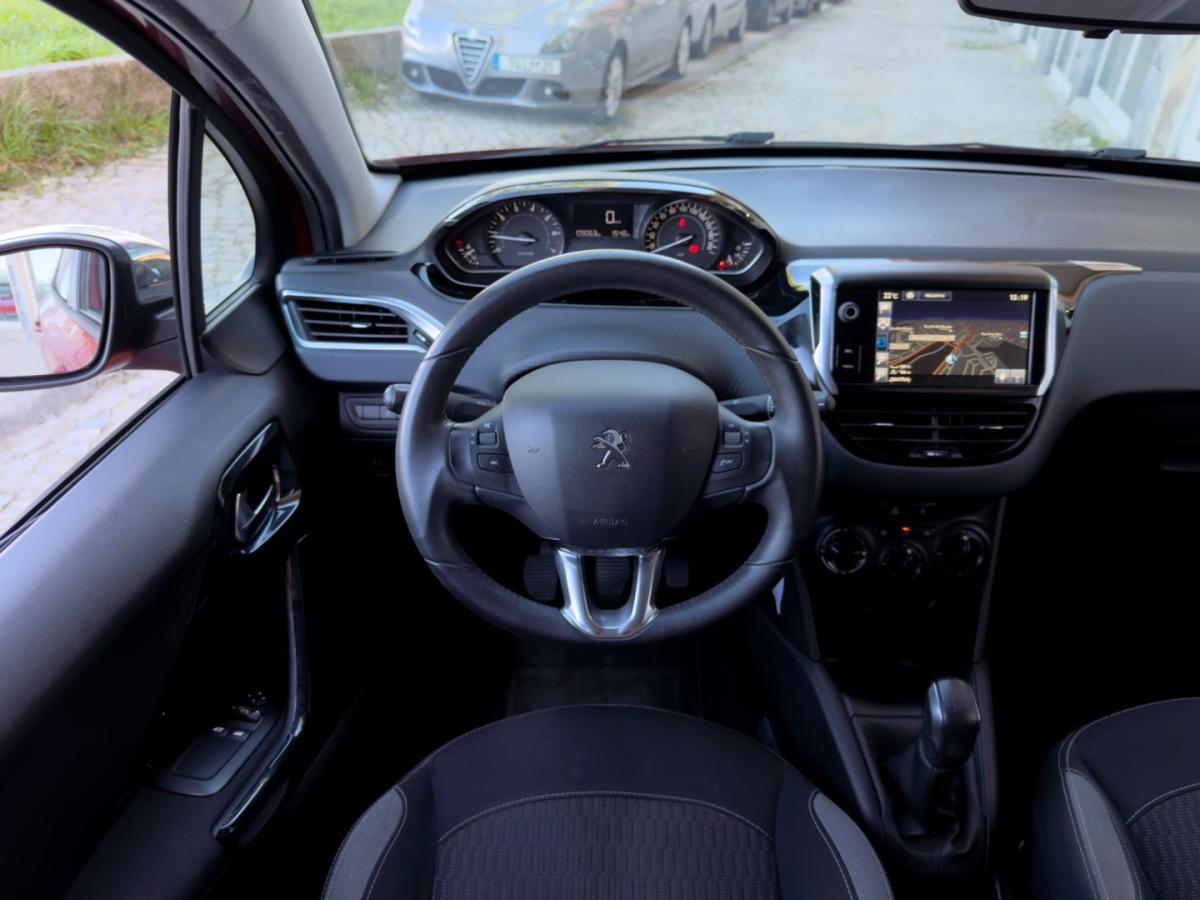 peugeot-208-2016-gasolina-1199cc