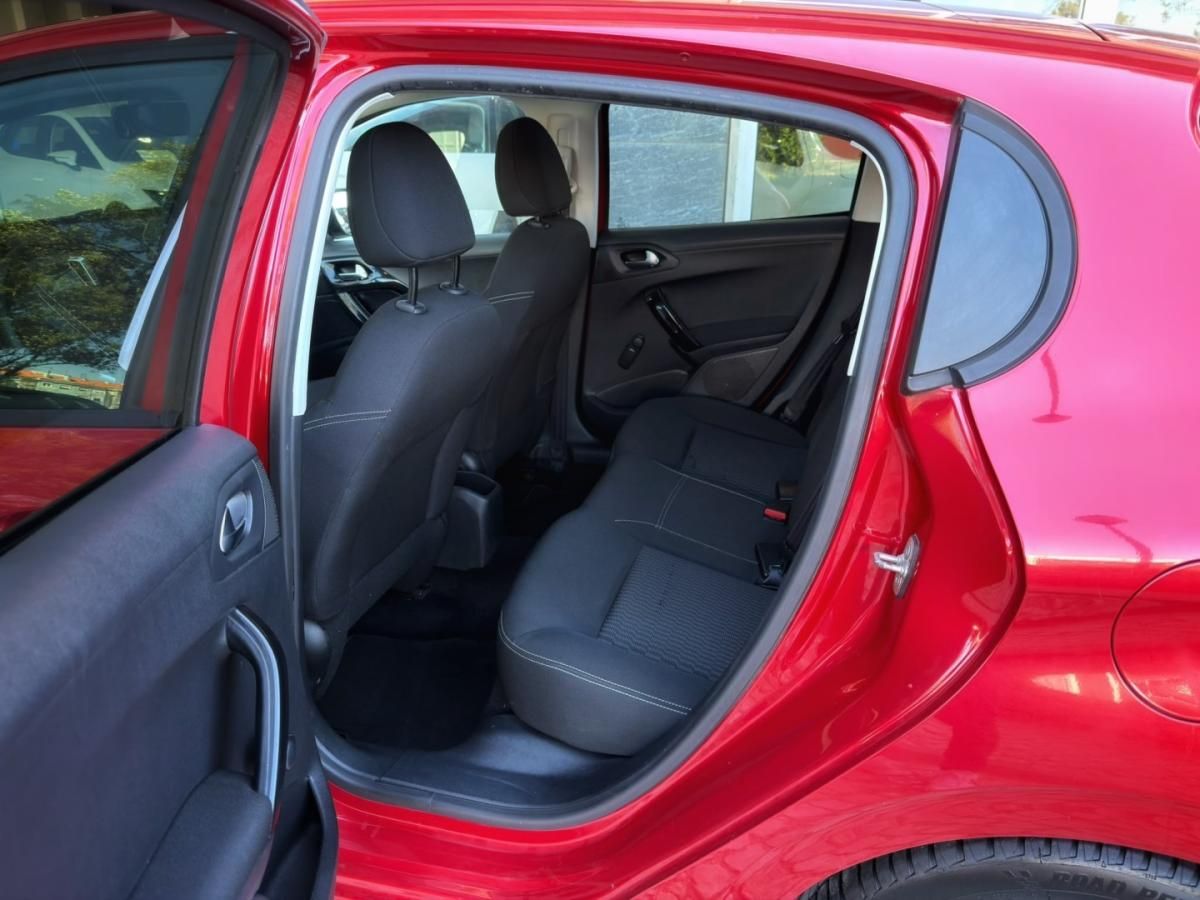 peugeot-208-2016-gasolina-1199cc