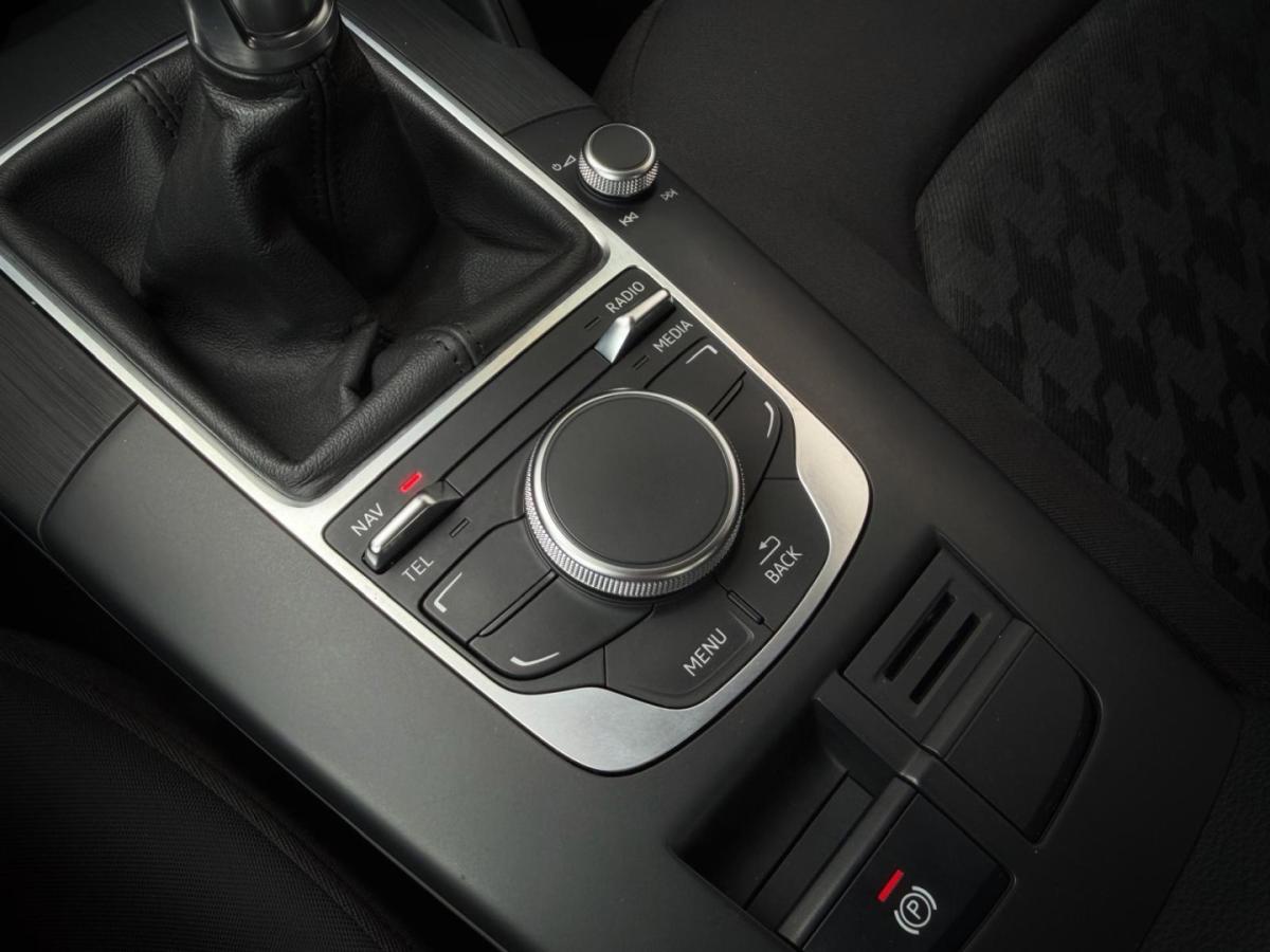 audi-a3-limousine-2015-diesel-1598cc