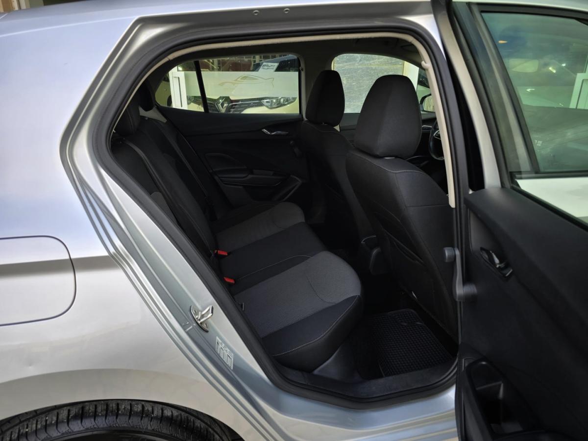 skoda-fabia-2023-gasolina-999cc