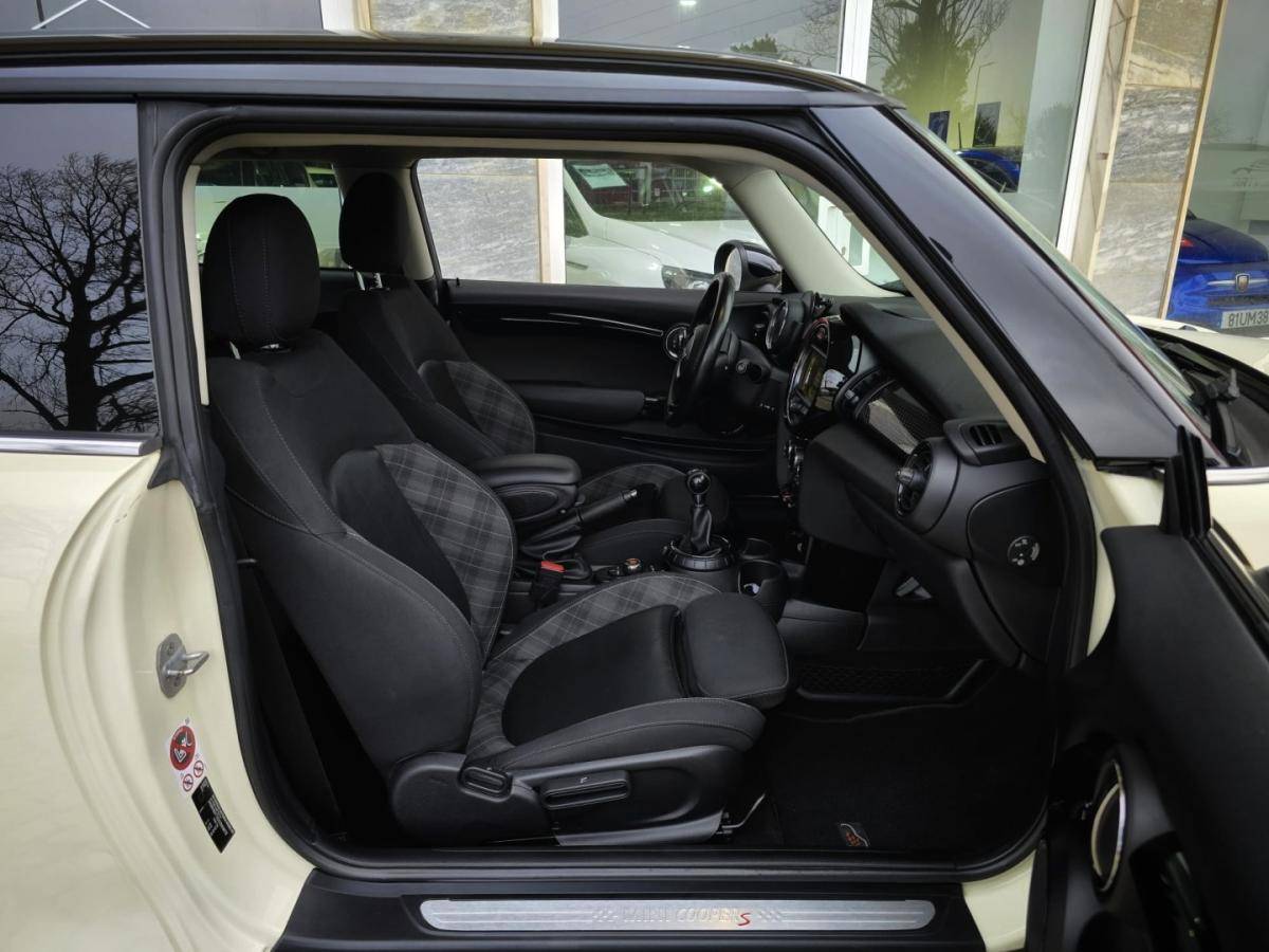 mini-cooper-2016-gasolina-1998cc