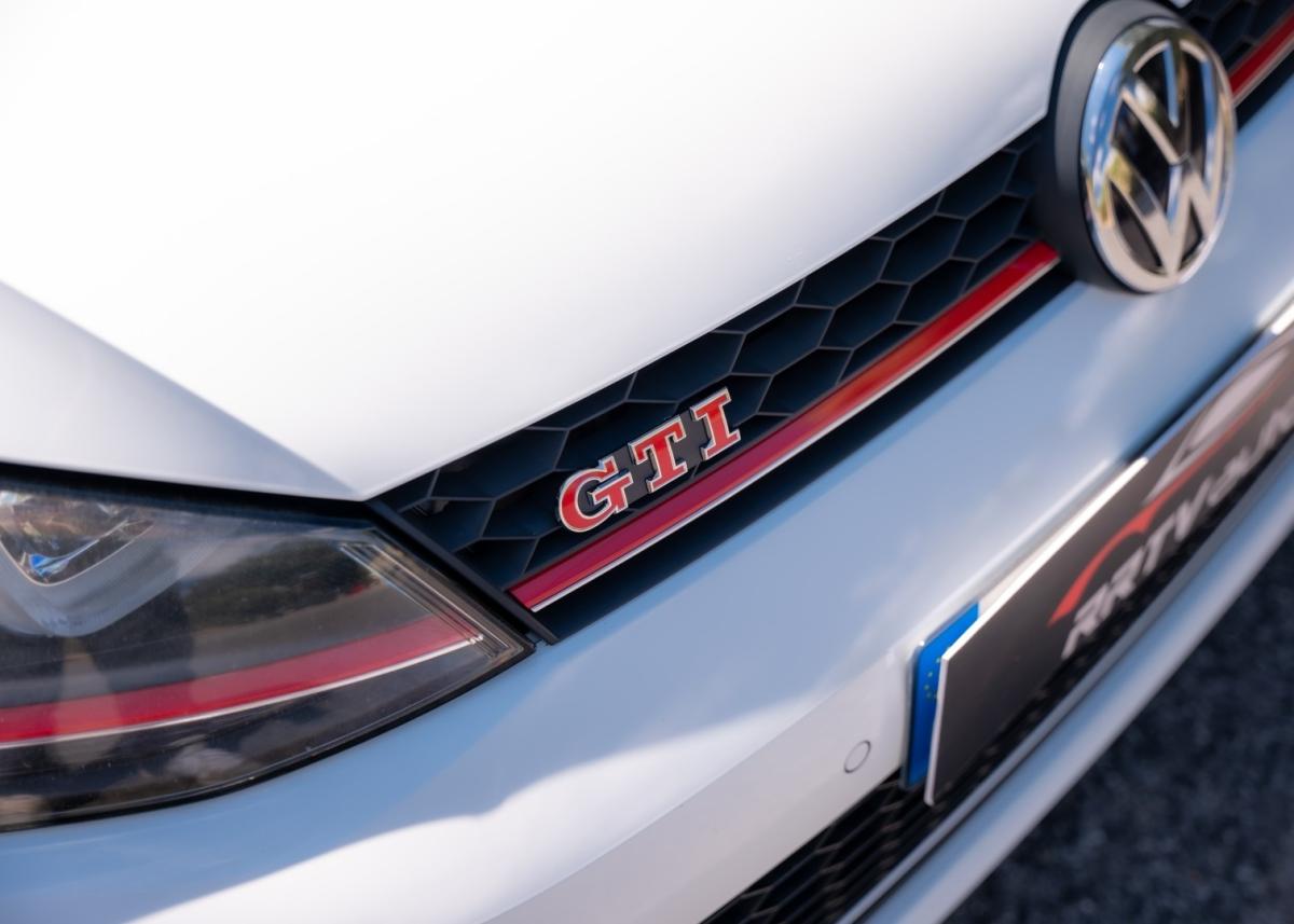 volkswagen-golf-2015-gasolina-1984cc