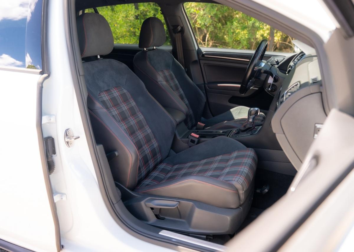 volkswagen-golf-2015-gasolina-1984cc