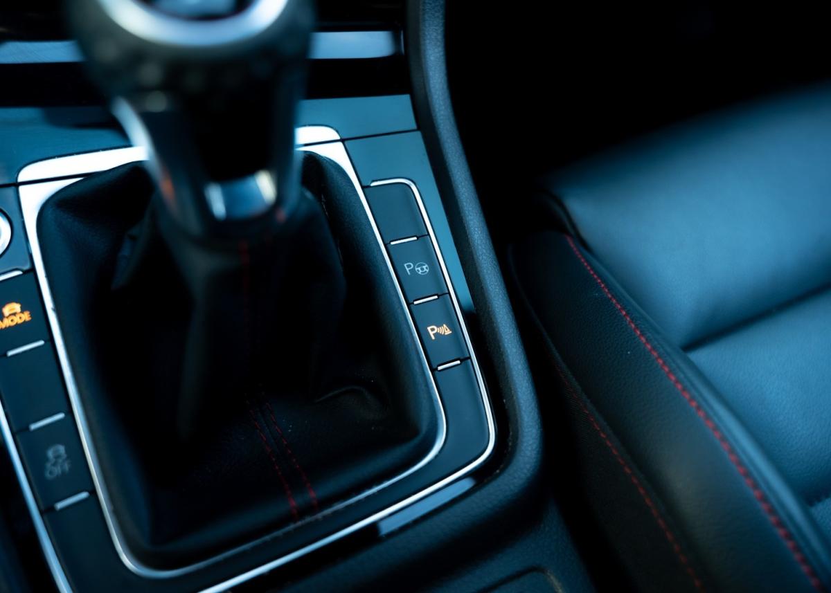 volkswagen-golf-2018-gasolina-1984cc