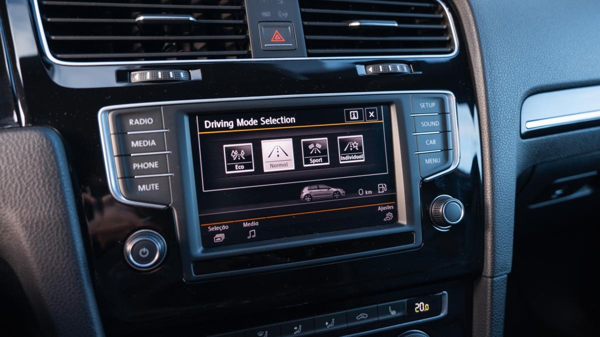 volkswagen-golf-2016-gasolina-1984cc