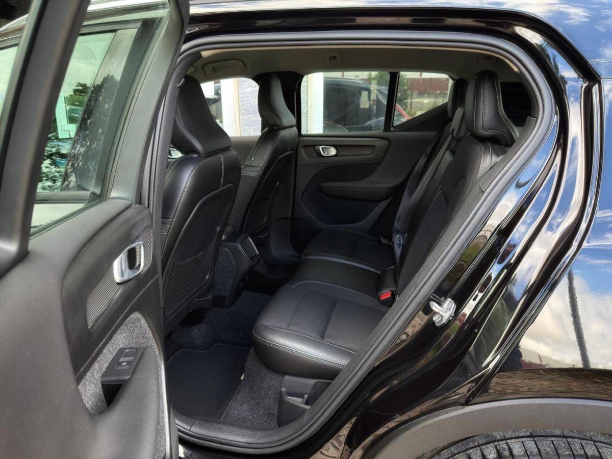 volvo-xc40-2019-diesel-1969cc