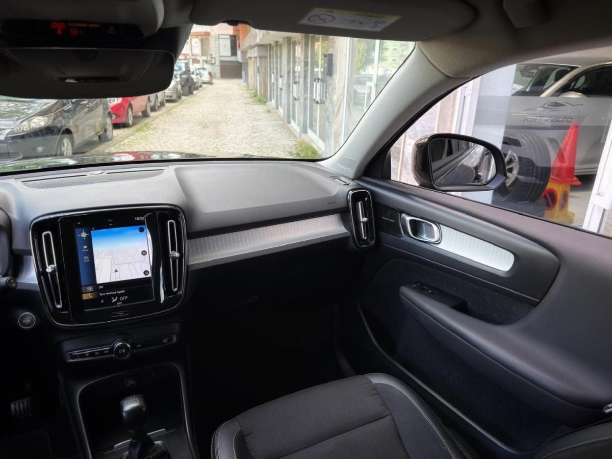 volvo-xc40-2019-diesel-1969cc