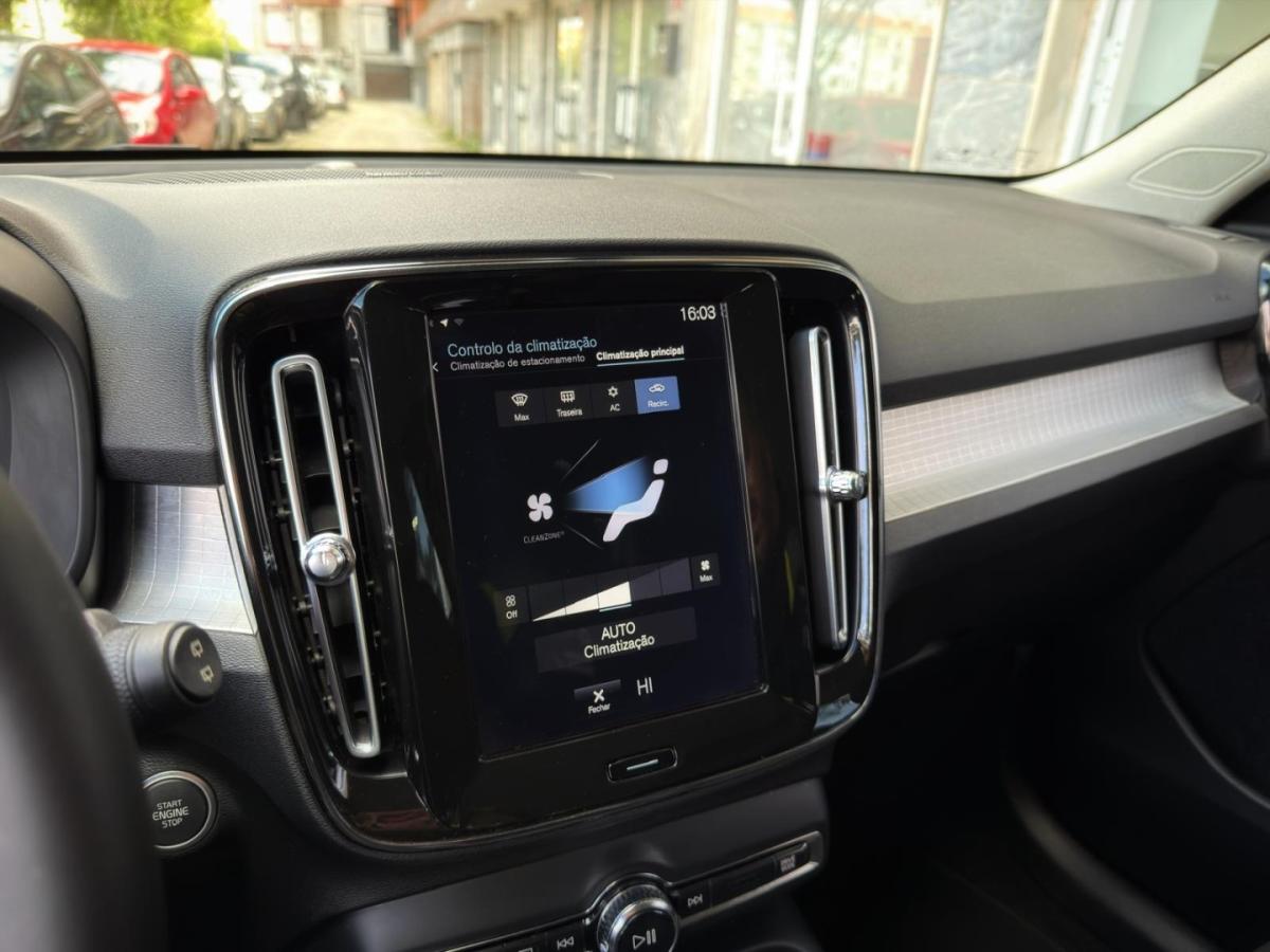 volvo-xc40-2019-diesel-1969cc