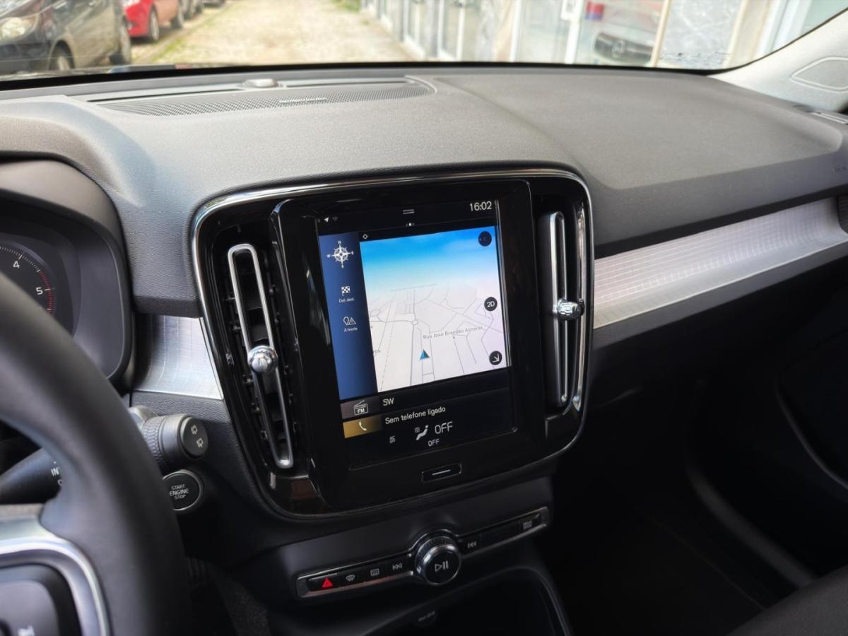 volvo-xc40-2019-diesel-1969cc