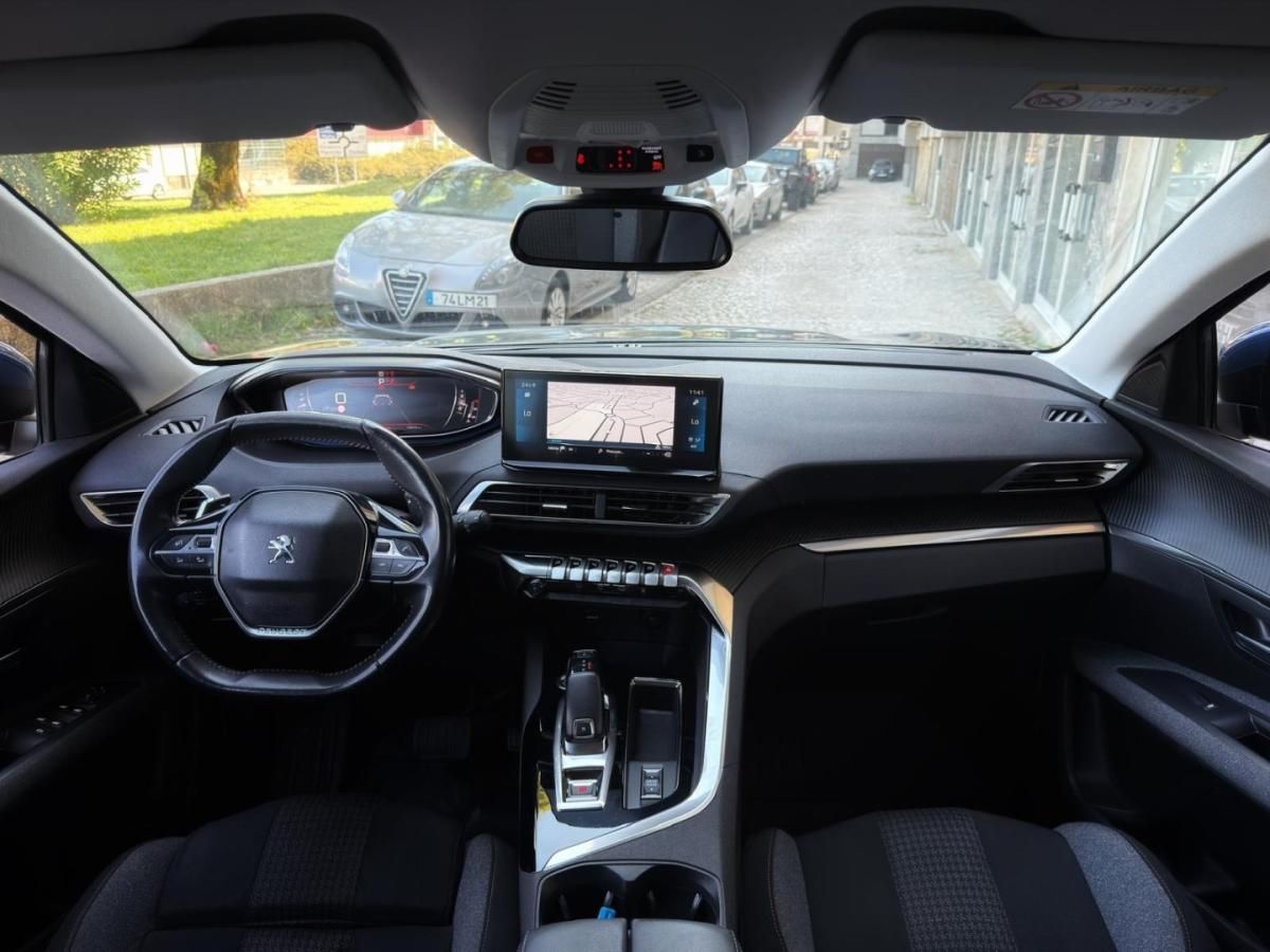 peugeot-5008-2022-diesel-1499cc