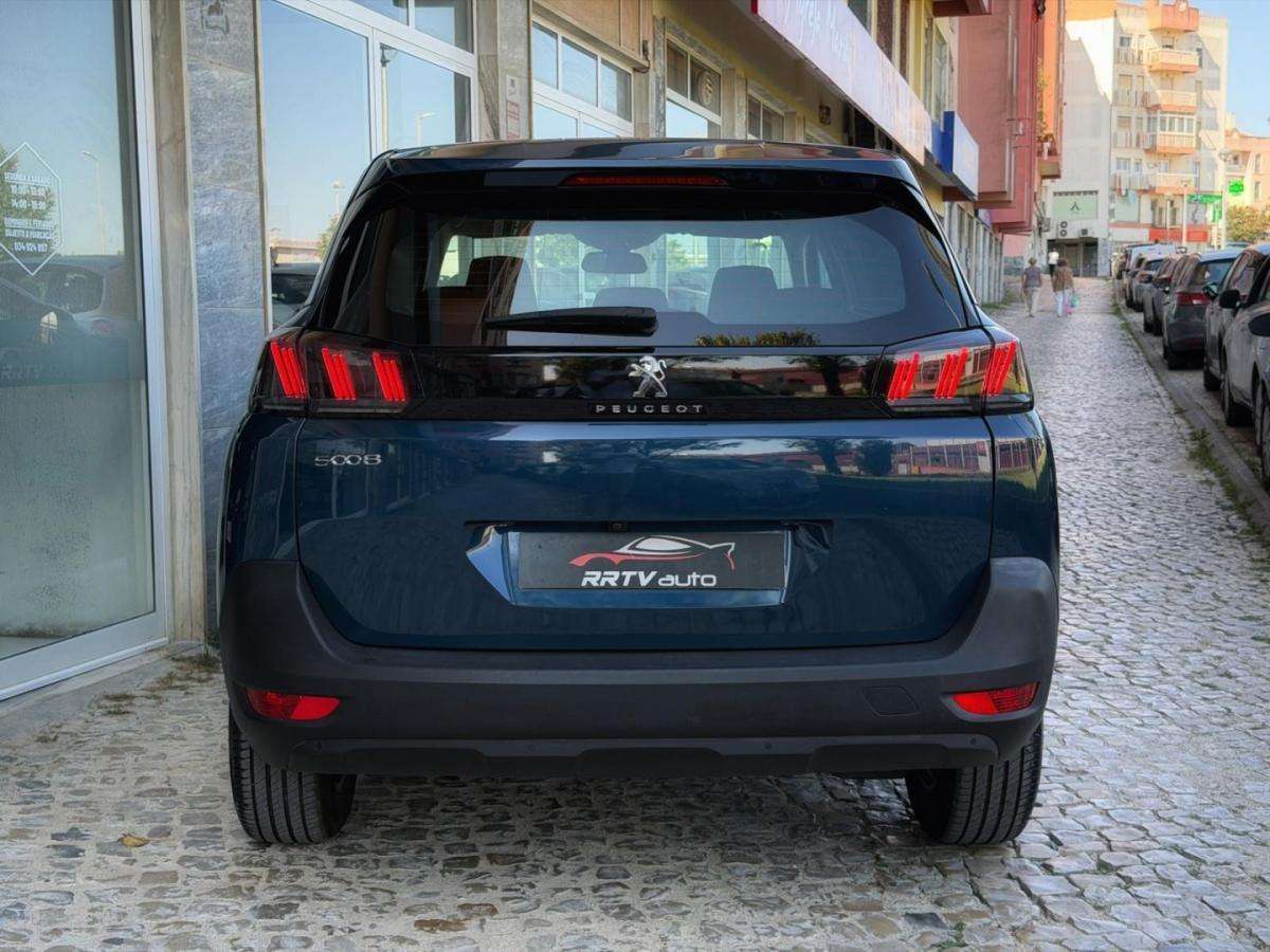 peugeot-5008-2022-diesel-1499cc
