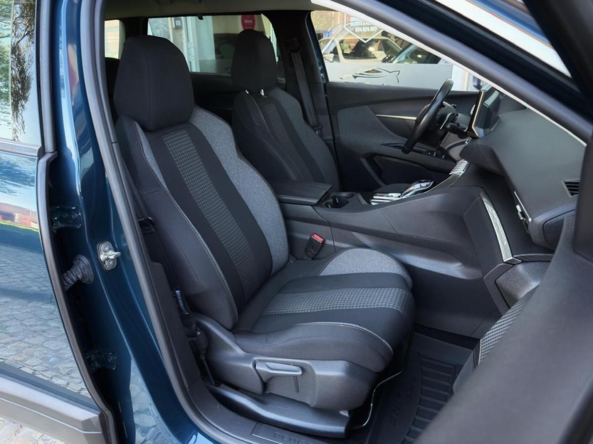 peugeot-5008-2022-diesel-1499cc
