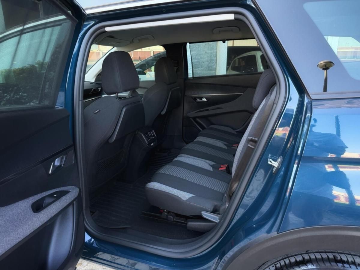 peugeot-5008-2022-diesel-1499cc
