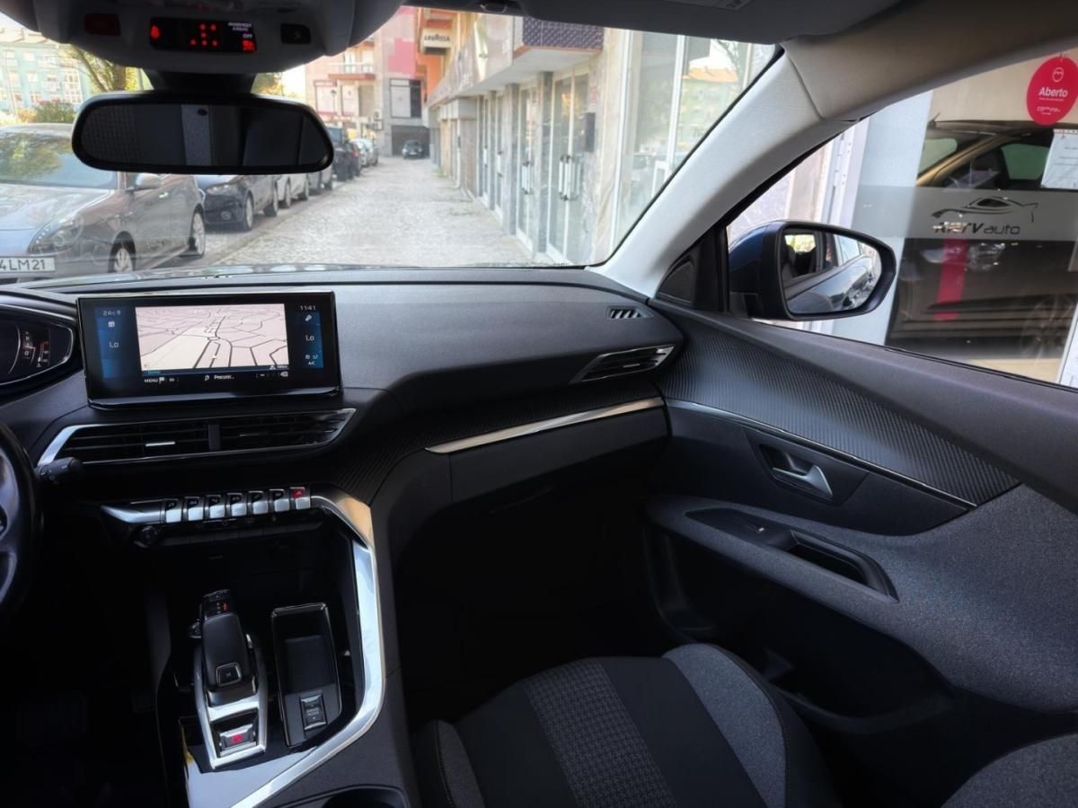 peugeot-5008-2022-diesel-1499cc