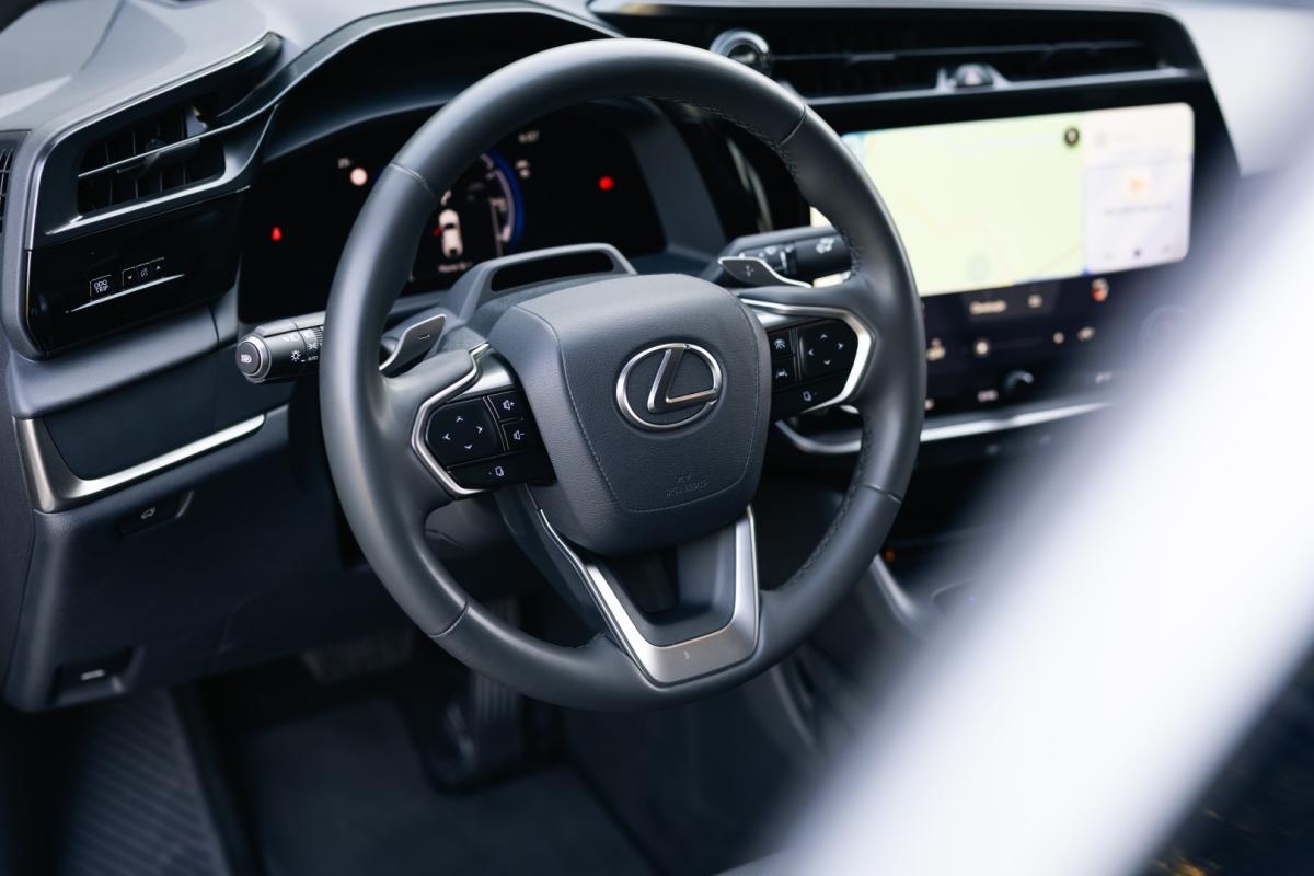 lexus-rz-2025-eletrico-0cc