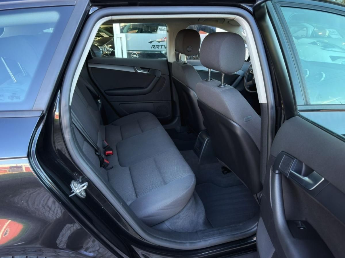 audi-a3-sportback-2012-diesel-1598cc