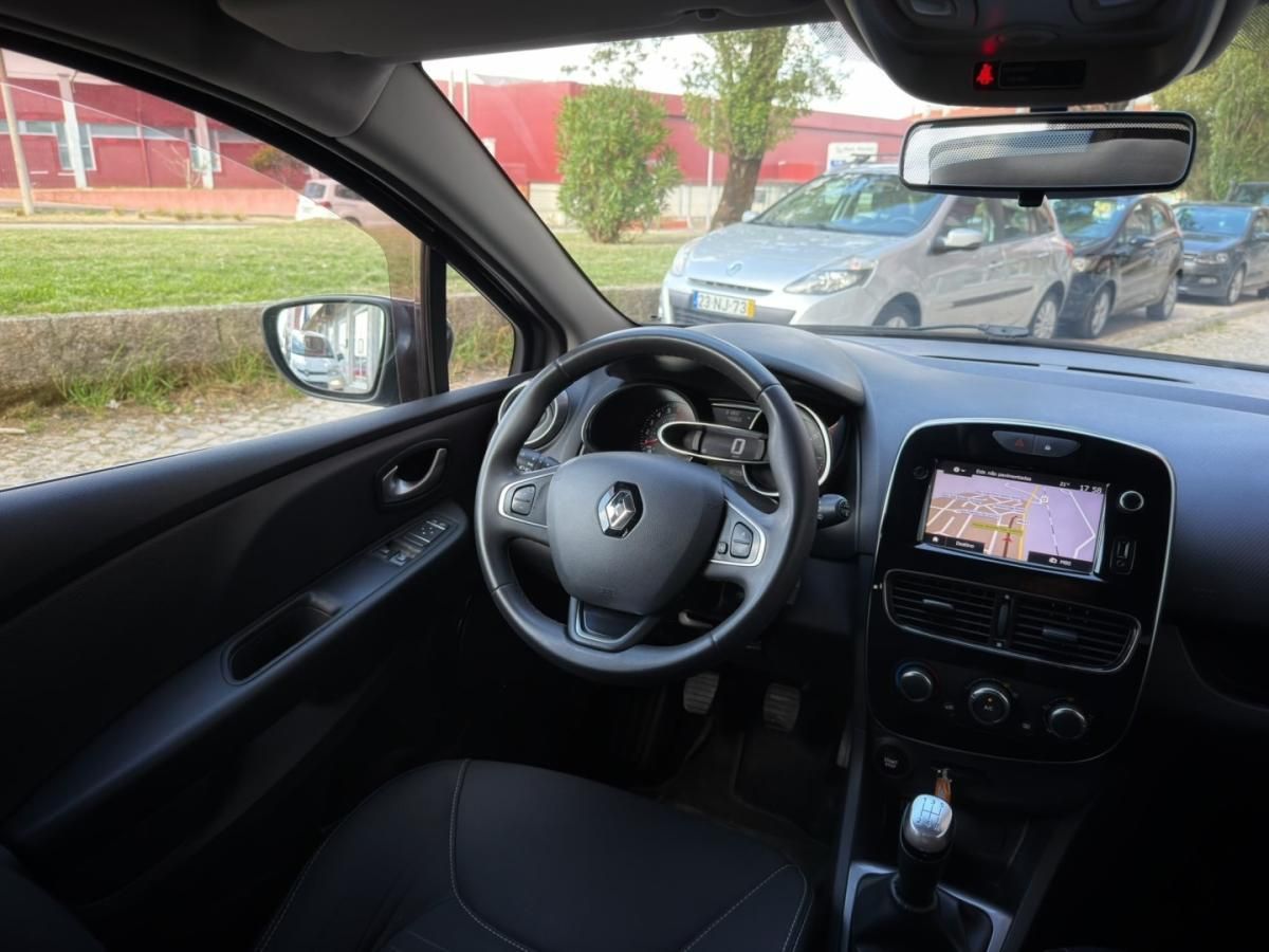 renault-clio-sport-tourer-2017-gasolina-898cc