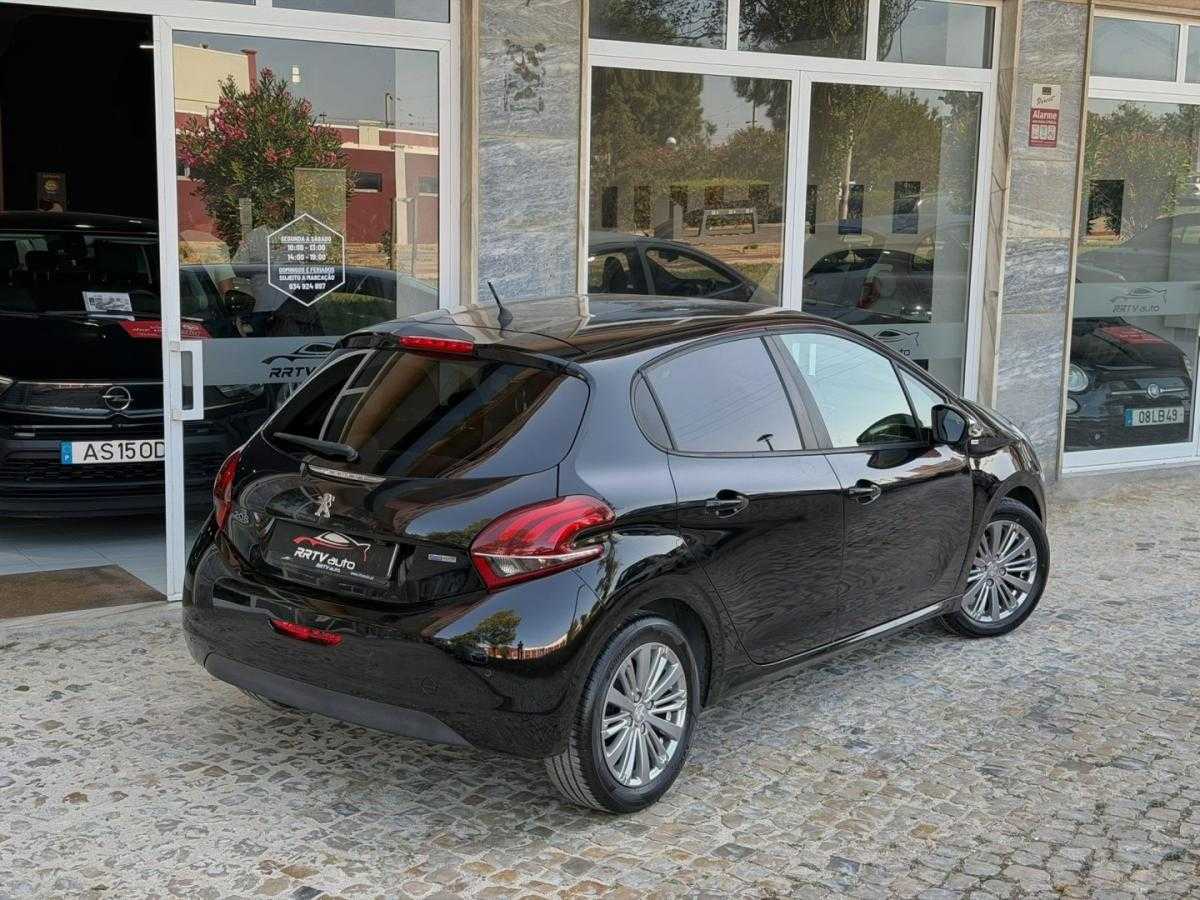 peugeot-208-2016-gasolina-1199cc