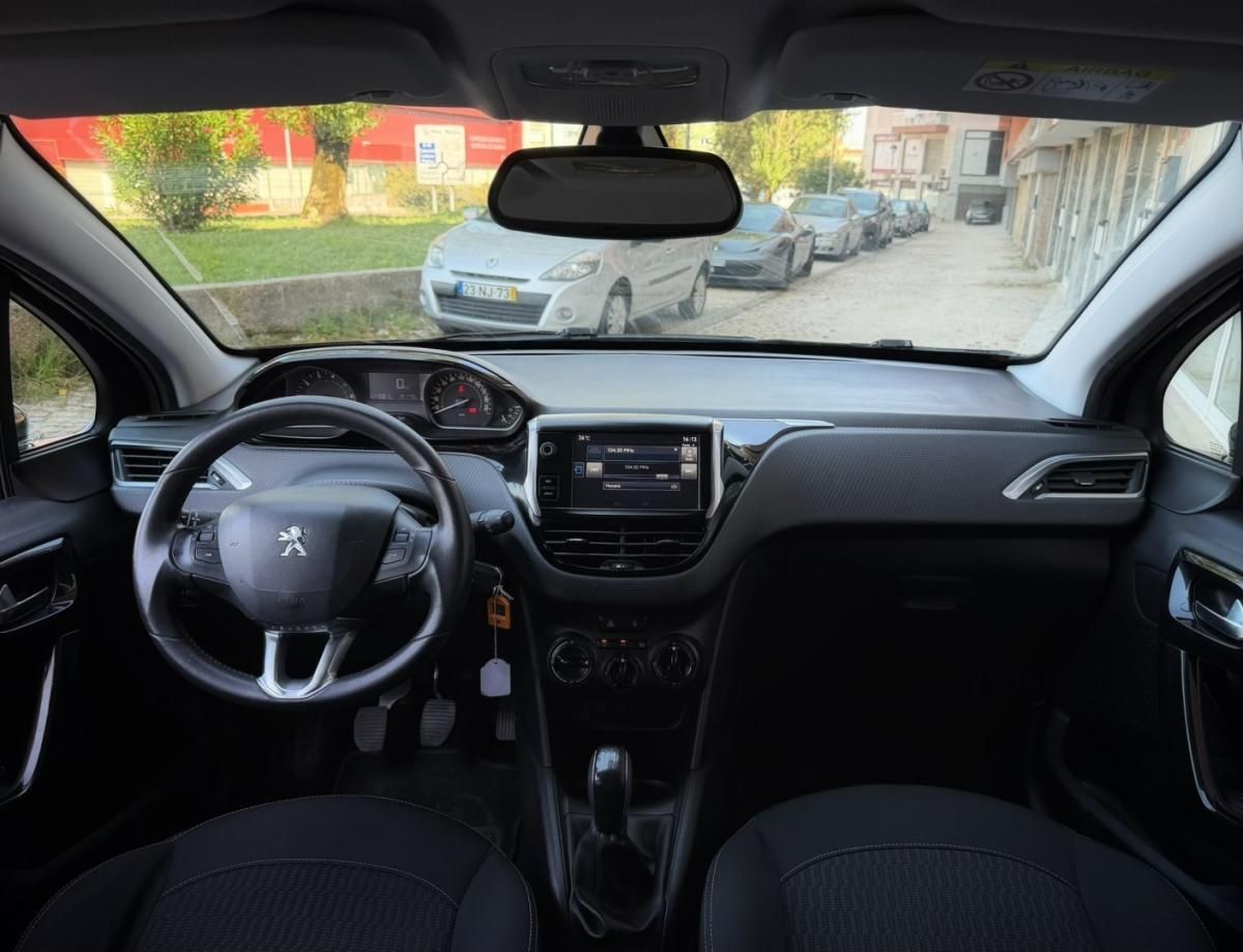 peugeot-208-2016-gasolina-1199cc