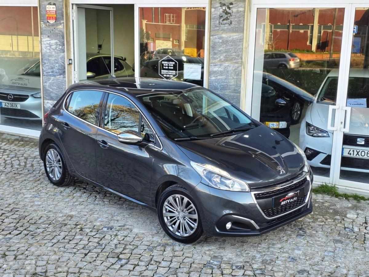 peugeot-208-2016-gasolina-1199cc