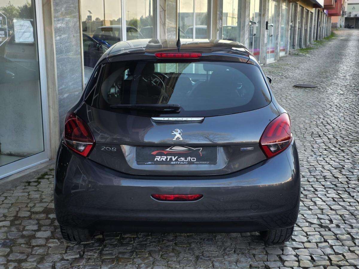 peugeot-208-2016-gasolina-1199cc