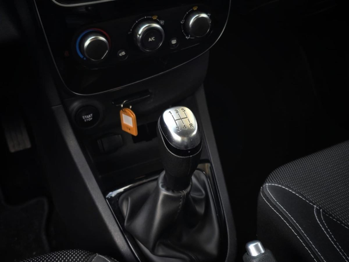 renault-clio-sport-tourer-2018-diesel-1461cc