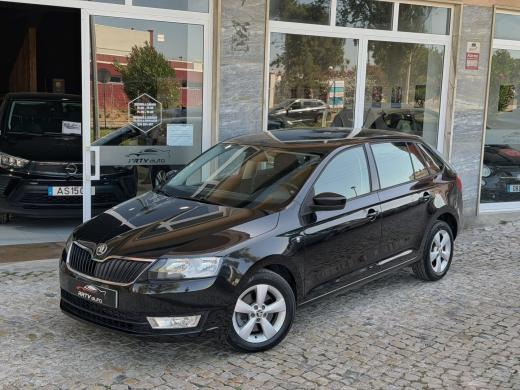 skoda-rapid-spaceback-2013-diesel-1598cc