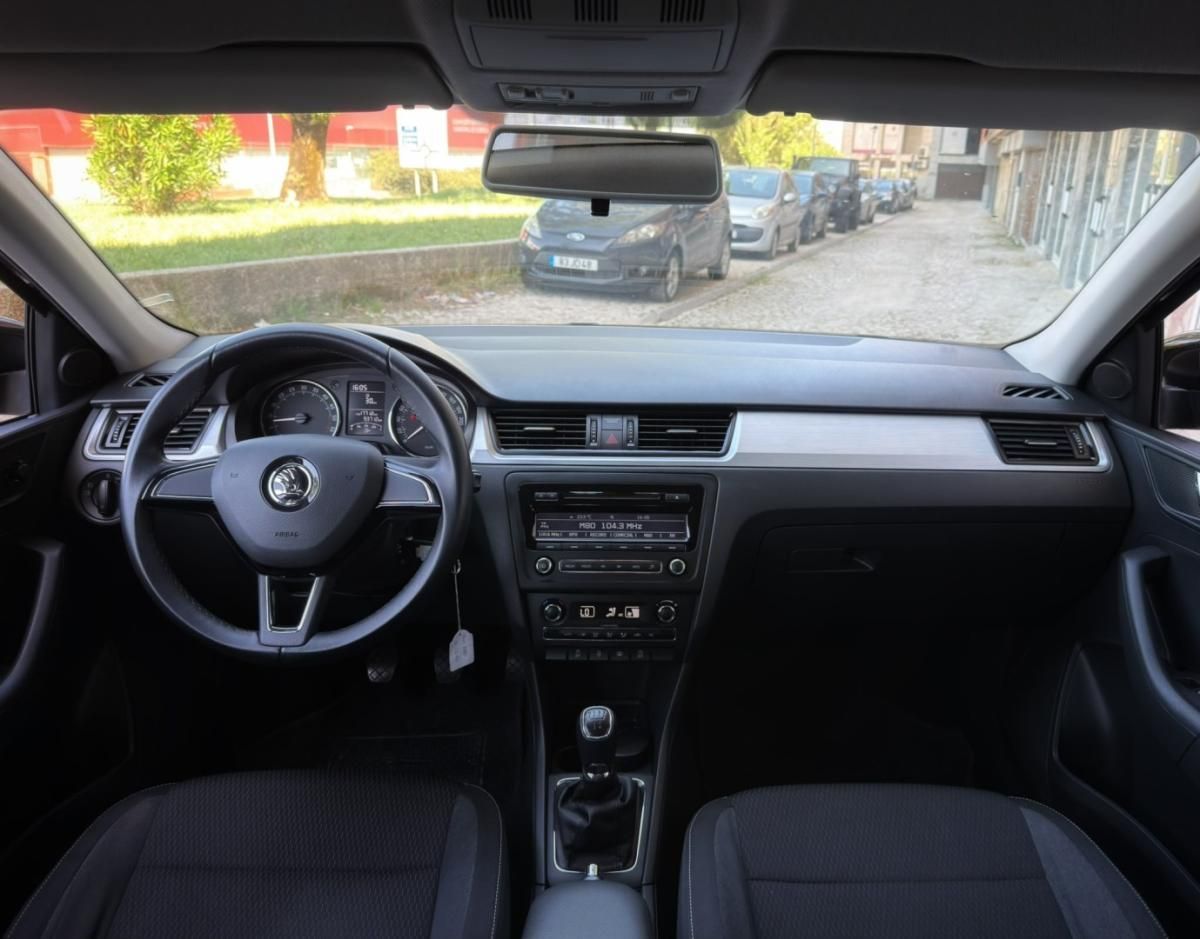 skoda-rapid-spaceback-2013-diesel-1598cc