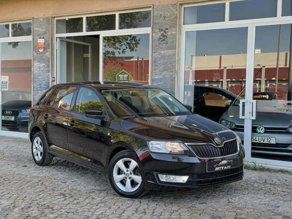 skoda-rapid-spaceback-2013-diesel-1598cc
