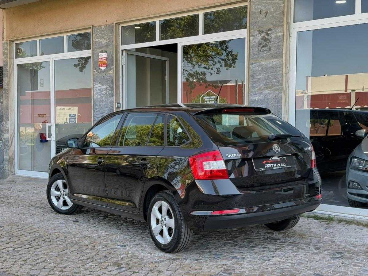 skoda-rapid-spaceback-2013-diesel-1598cc