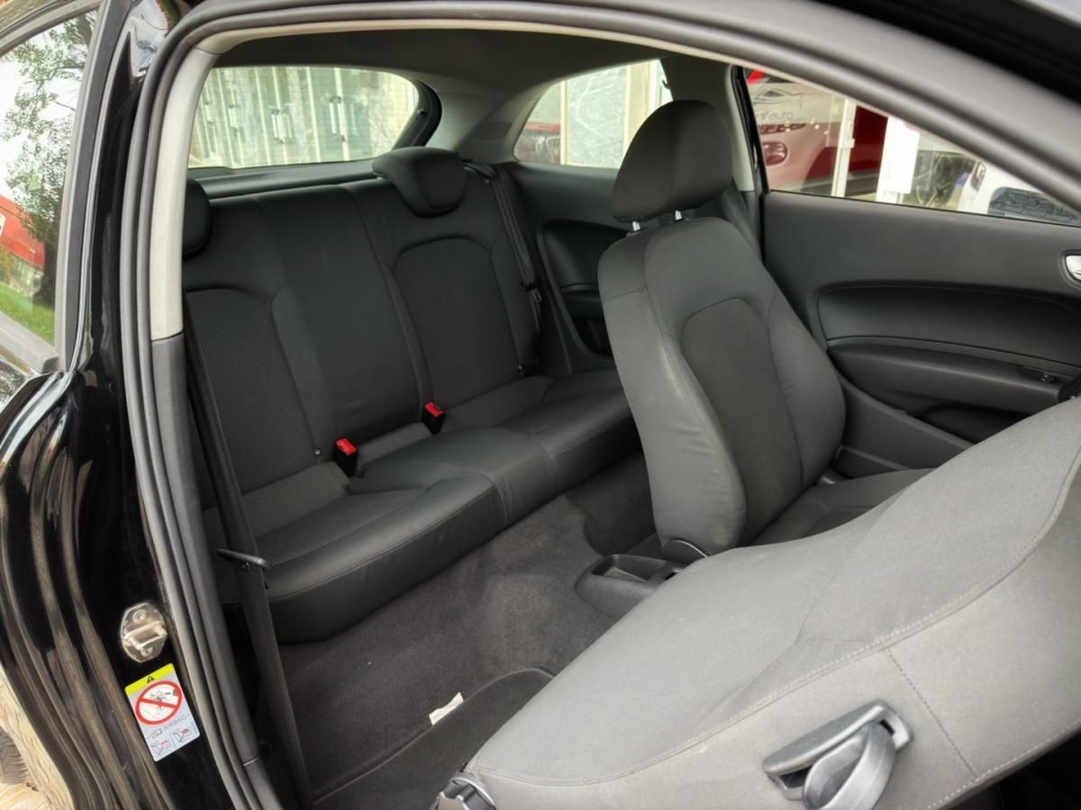 audi-a1-2011-gasolina-1197cc