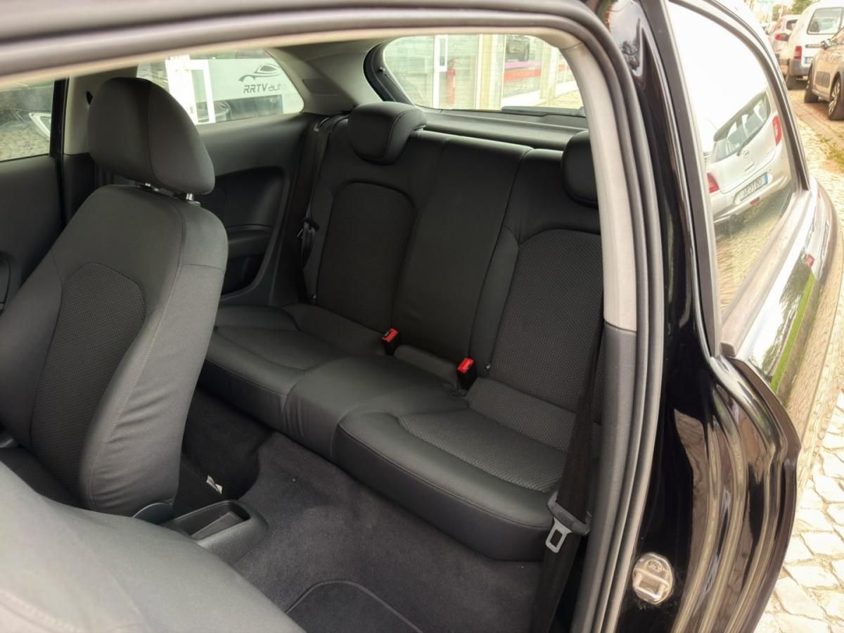 audi-a1-2011-gasolina-1197cc