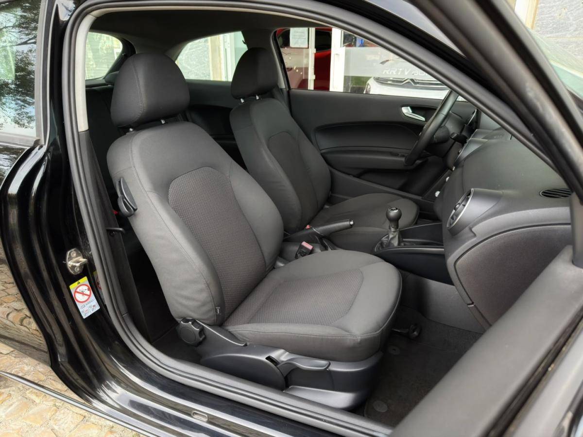 audi-a1-2011-gasolina-1197cc