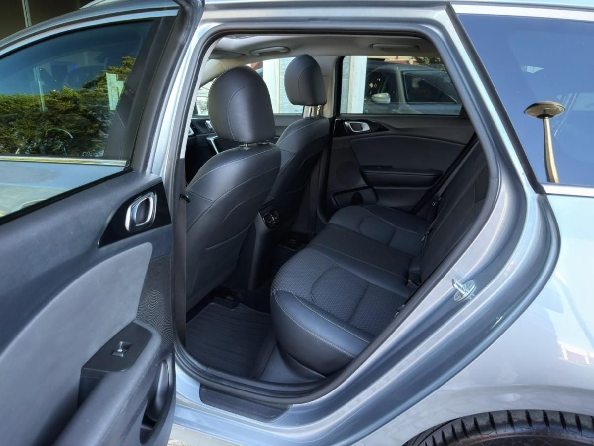kia-ceed-sw-2018-diesel-1582cc