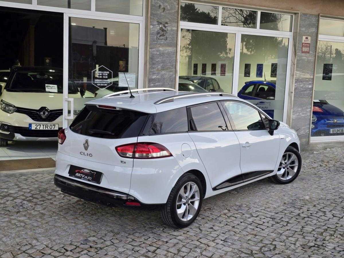 renault-clio-sport-tourer-2018-diesel-1461cc
