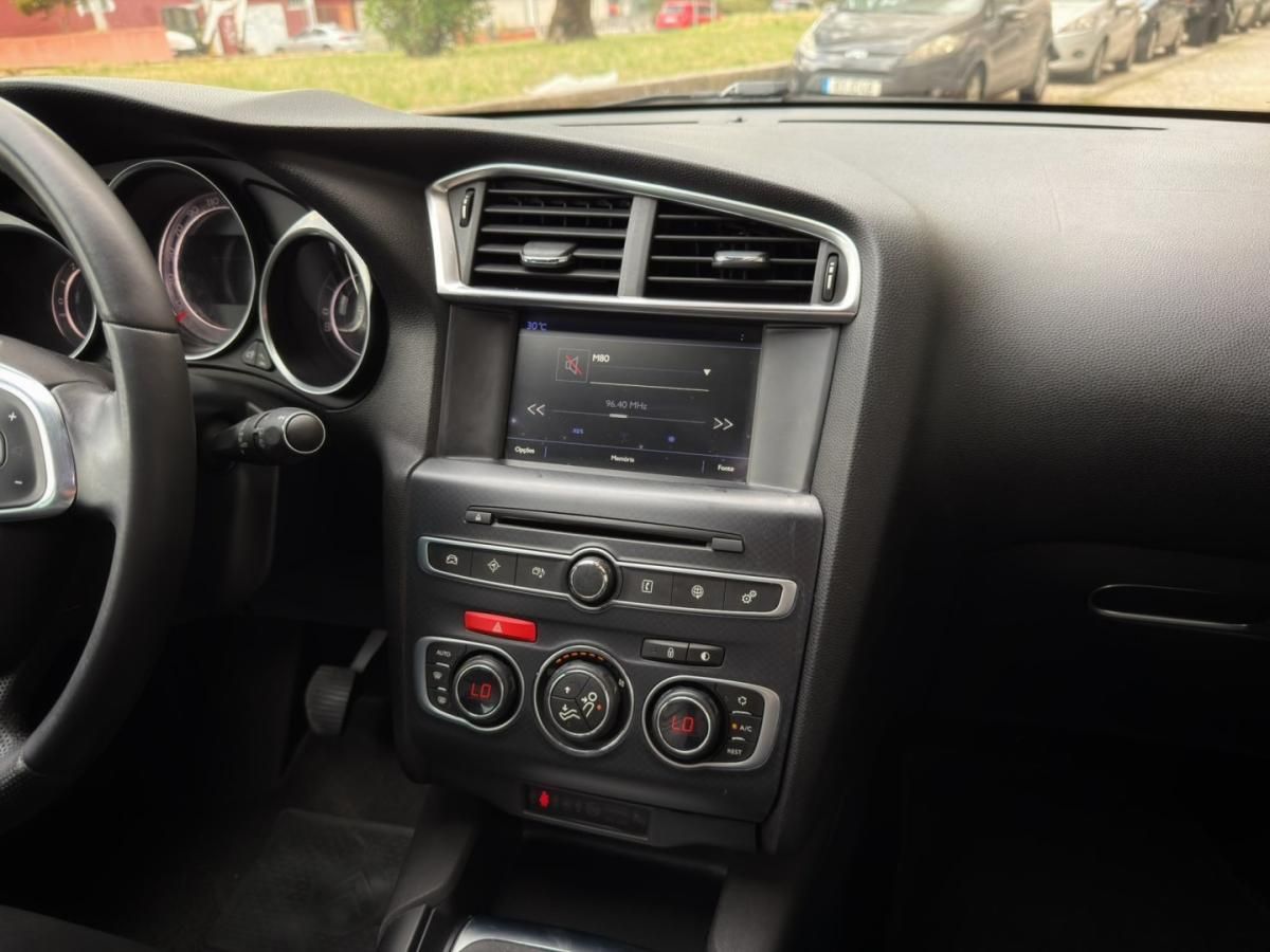 ds-ds-4-2016-diesel-1560cc