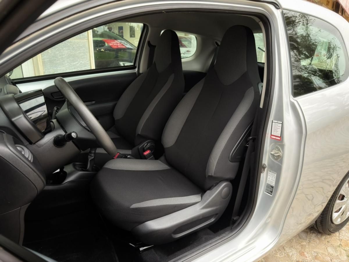 peugeot-108-2015-gasolina-998cc