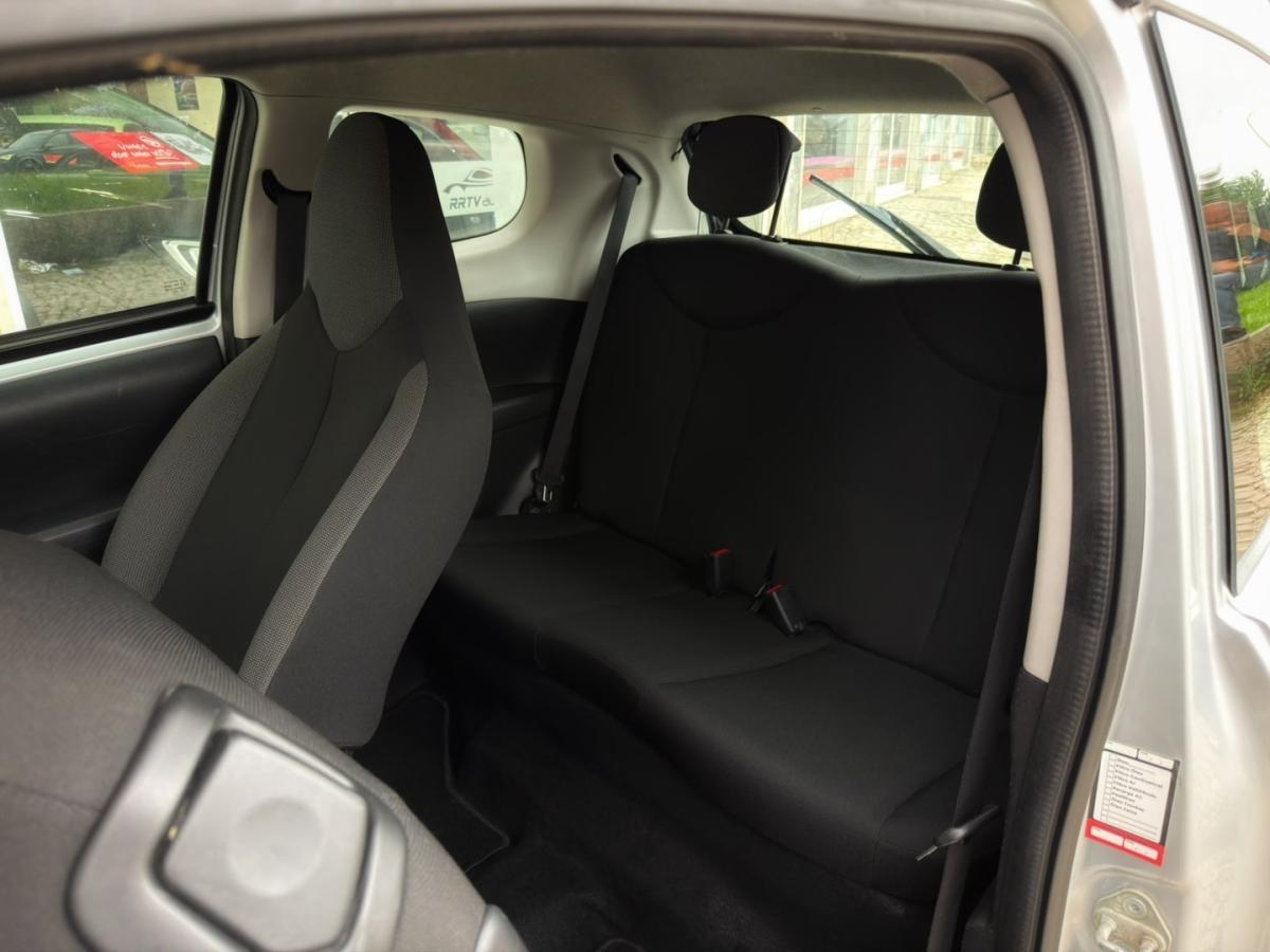 peugeot-108-2015-gasolina-998cc
