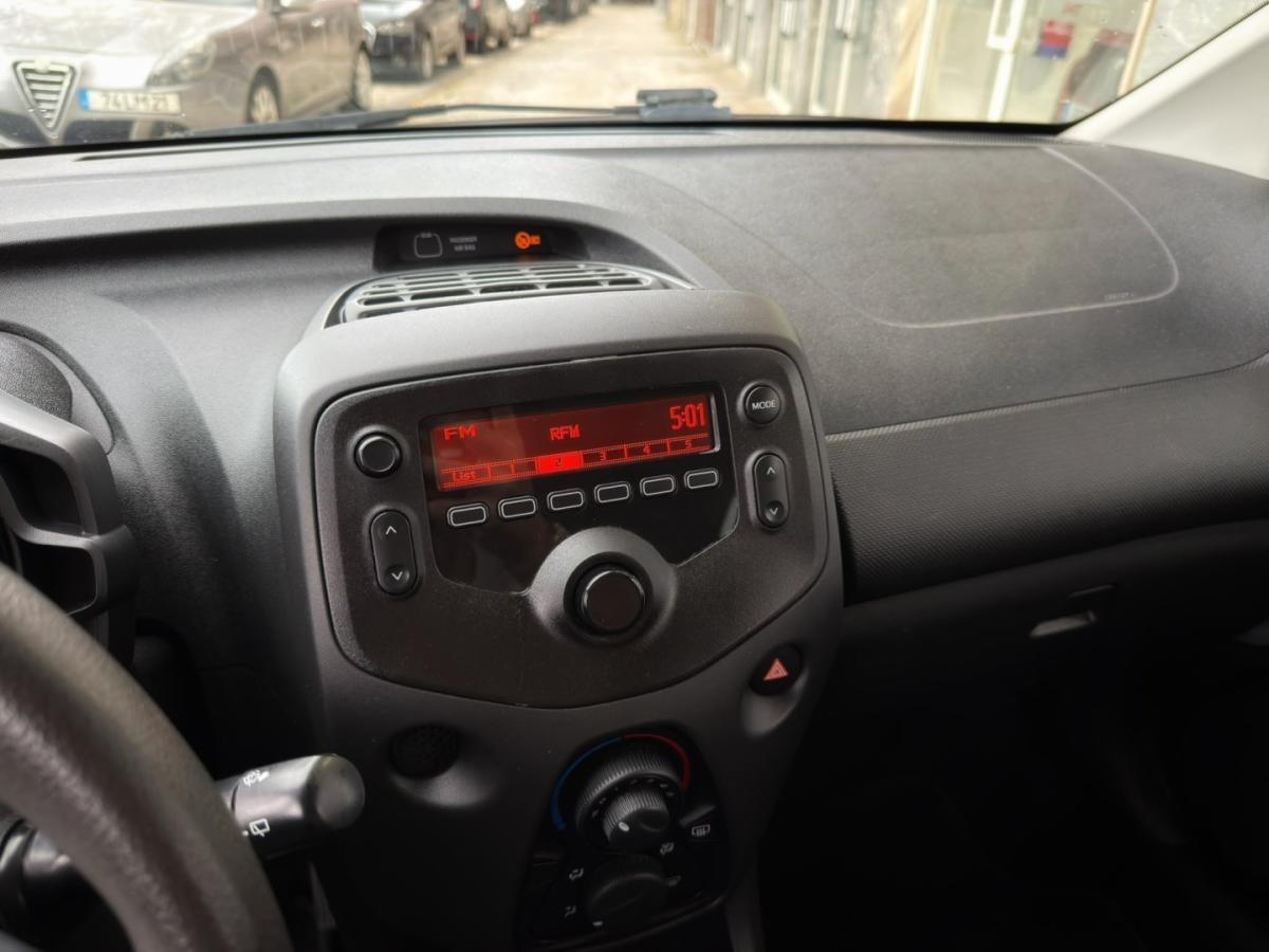peugeot-108-2015-gasolina-998cc