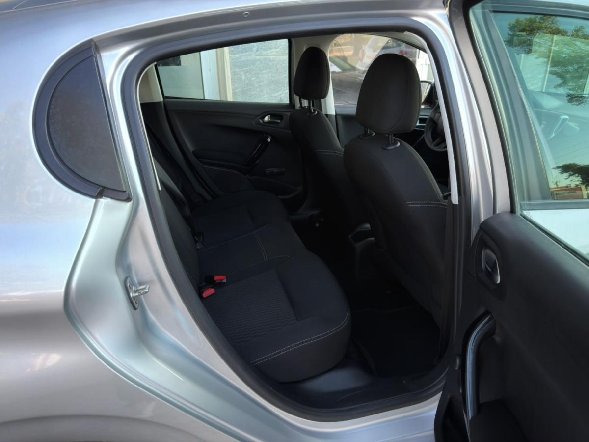 peugeot-208-2018-gasolina-1199cc
