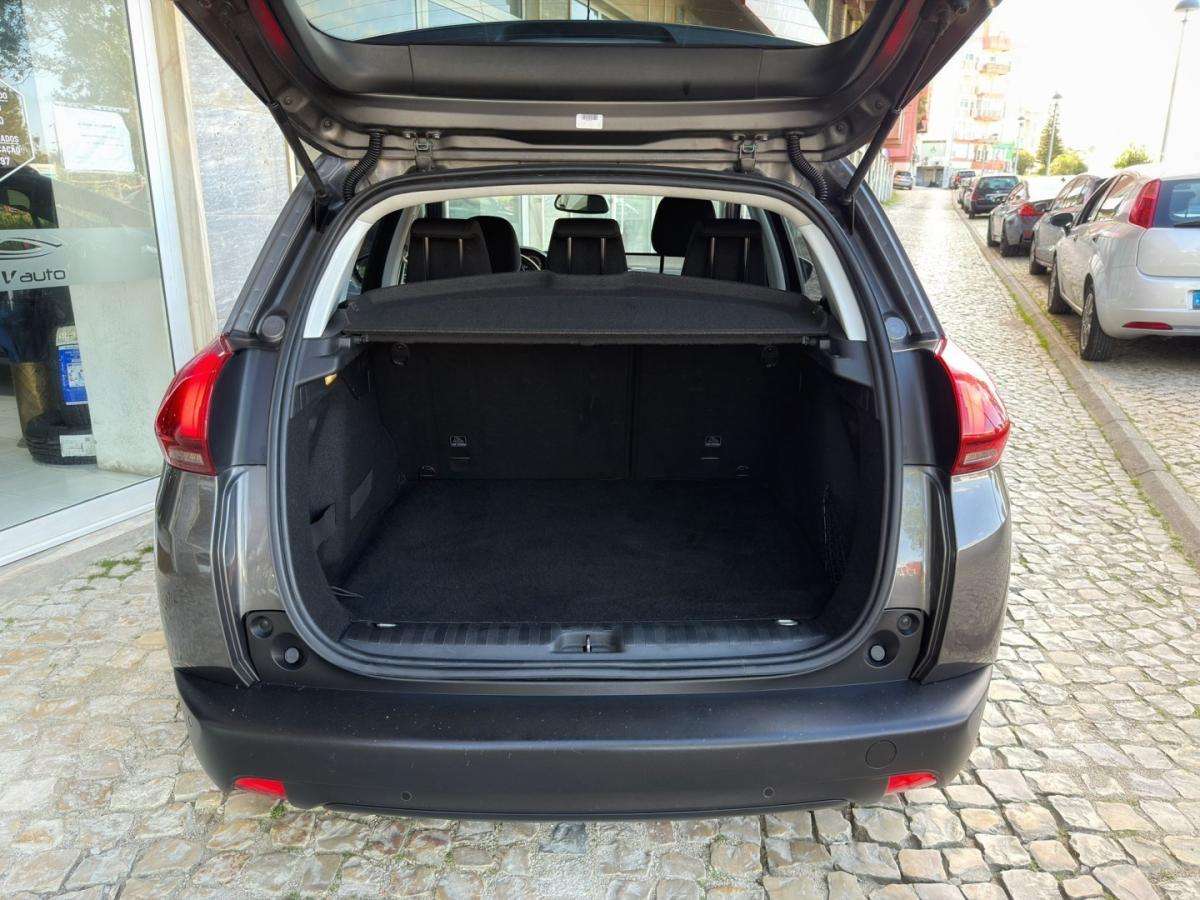 peugeot-2008-2017-gasolina-1199cc