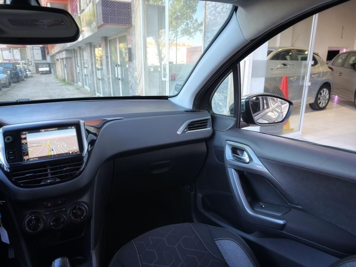 peugeot-2008-2017-gasolina-1199cc
