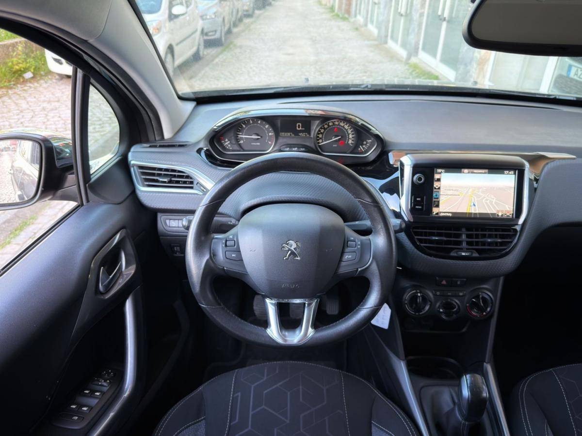 peugeot-2008-2017-gasolina-1199cc