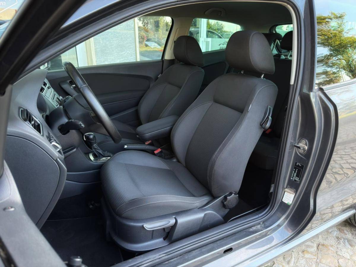 volkswagen-polo-2011-gasolina-1197cc